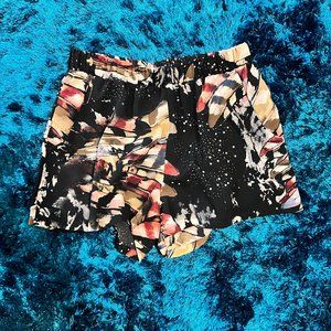 Tyche Shorts Medium